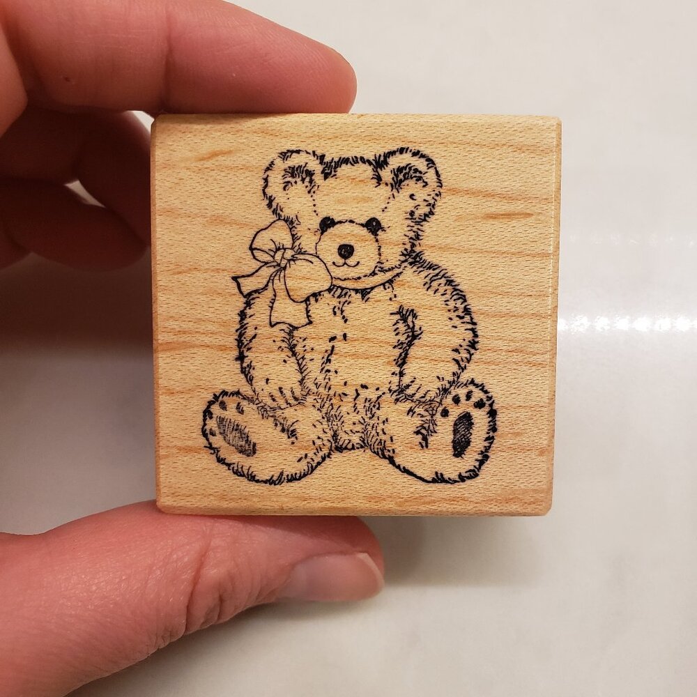 PSX Teddy Bear with Bow Rubber Stamp E-610